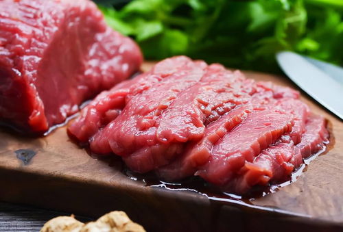 年過半百，如何食肉更健康？三種肉類值得關(guān)注